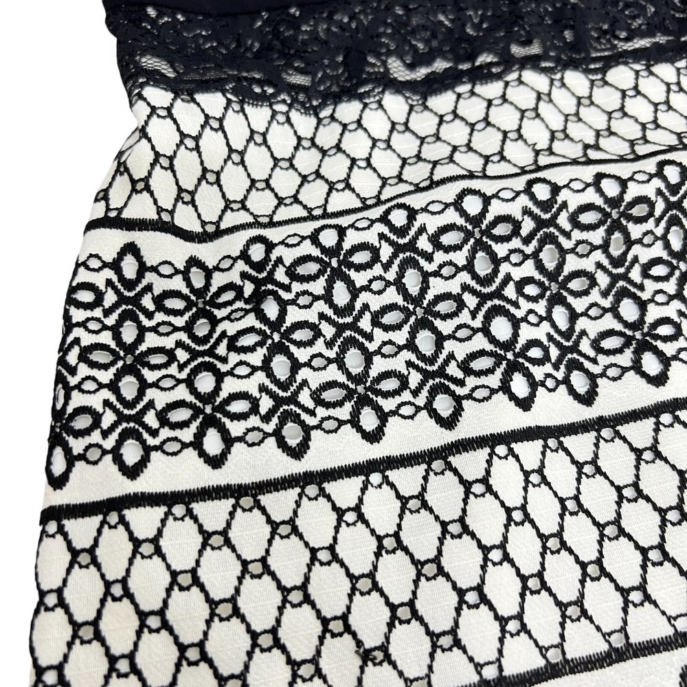 H by Halston women's off the shoulder eyelet lace dress size 6 - Picture 5 of 7